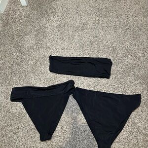 La Hearts Sleek Black Swimwear Set